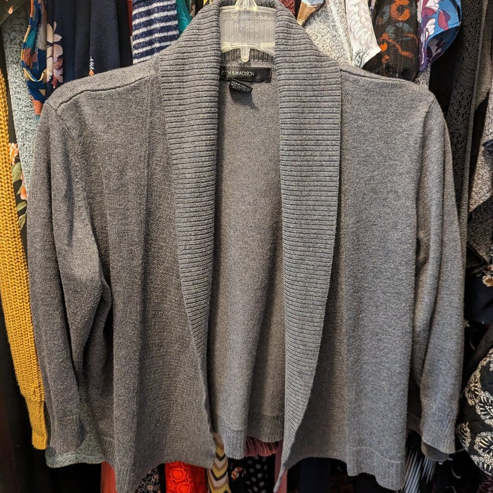 Beth & Madison Gray Cardigan 3/4 Length Women's Size Small